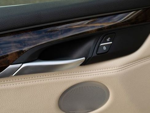 Used 2015 BMW X5 xDrive35i image 18