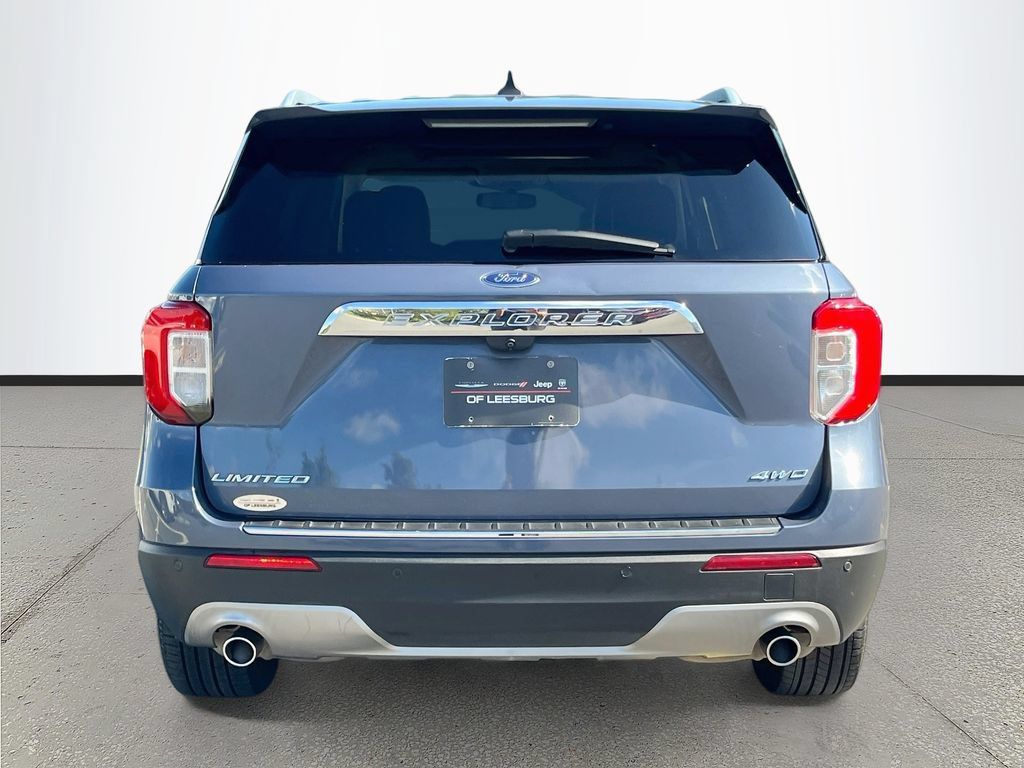 Used 2021 Ford Explorer Limited w/ Equipment Group 301A AWD/4WD image 6