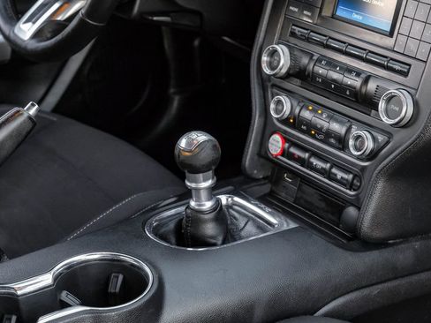 Used 2017 Ford Mustang GT w/ GT Performance Package image 20