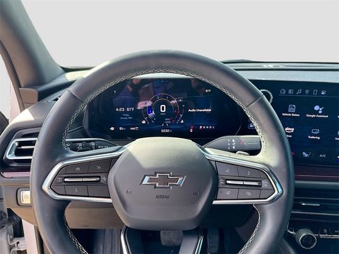 Certified 2024 Chevrolet Traverse Z71 image 13