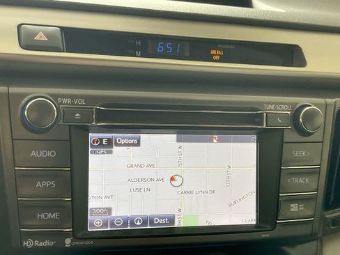 Used 2015 Toyota RAV4 Limited AWD/4WD image 18