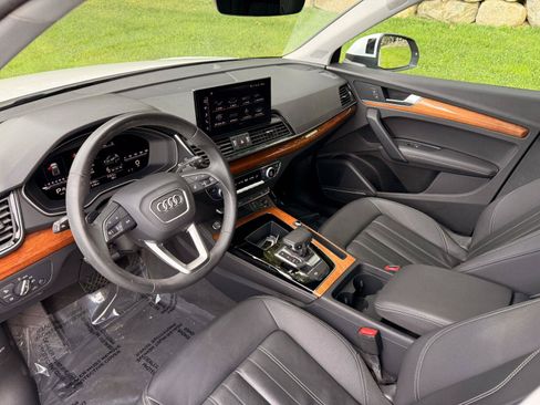 Used 2023 Audi Q5 2.0T Premium Plus w/ Premium Plus Package AWD/4WD image 24