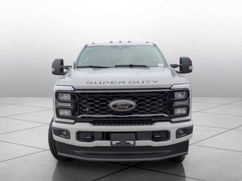 New 2026 Ford F250 Lariat w/ Black Appearance Package image 3