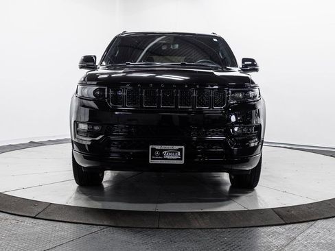 Used 2023 Jeep Grand Wagoneer Series II w/ Quick Order Packagew 28T image 2