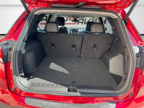 Used 2023 Chevrolet Equinox Premier image 26