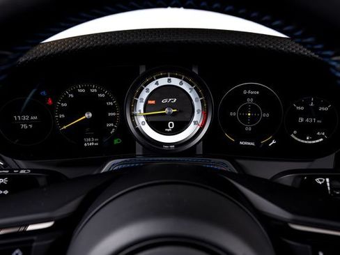 Used 2022 Porsche 911 GT3 RWD image 29