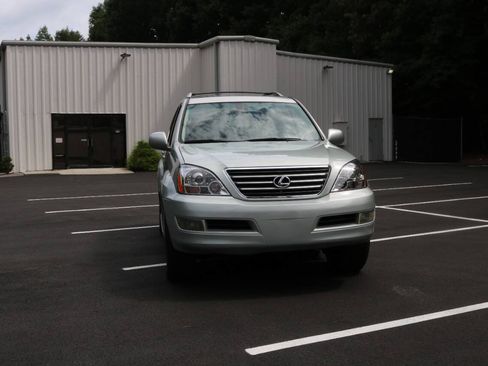Used 2005 Lexus GX 470 AWD/4WD image 12