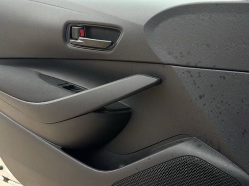 Used 2025 Toyota Corolla LE FWD image 23