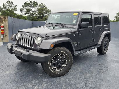 Used 2017 Jeep Wrangler Unlimited Sahara w/ Connectivity Group