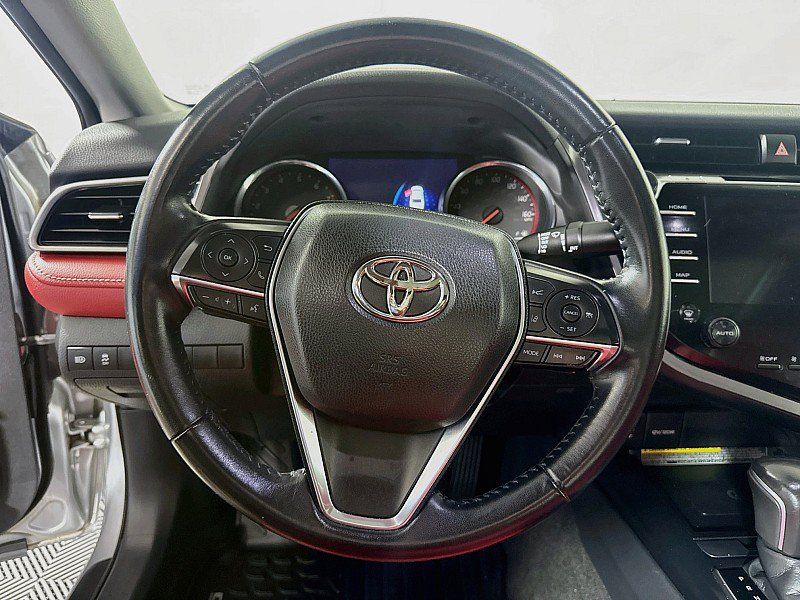 Used 2019 Toyota Camry XSE FWD image 12