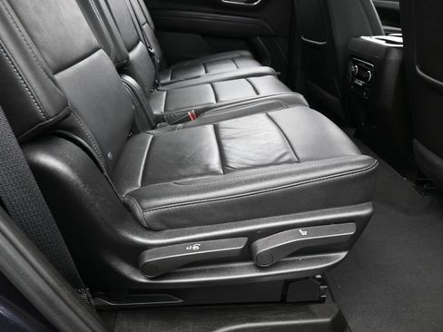 Used 2024 Chevrolet Tahoe LT RWD image 41