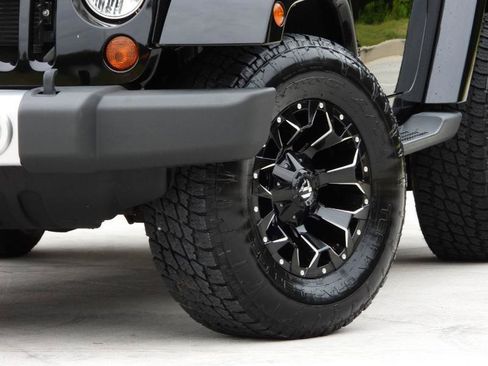Used 2013 Jeep Wrangler 4WD Sahara w/ Connectivity Group image 4