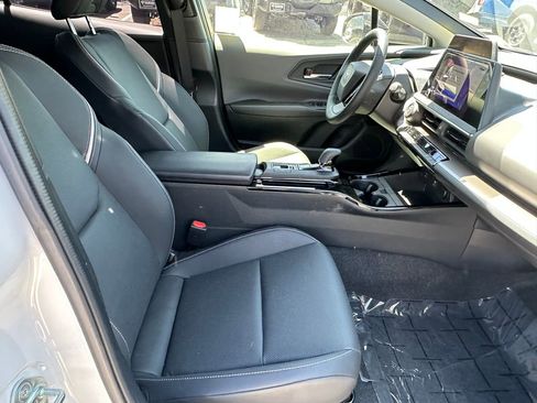 Used 2023 Toyota Prius XLE FWD image 16