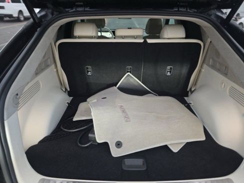 Used 2024 Genesis GV60 Performance image 15