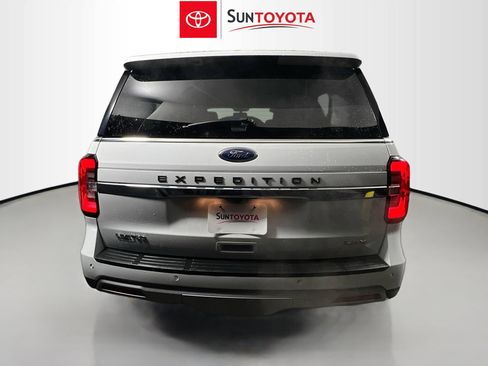Used 2024 Ford Expedition Max Limited image 5