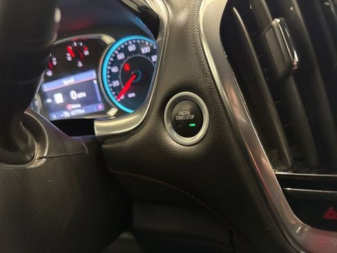 Certified 2023 Chevrolet Traverse RS w/ LPO, Floor Liner Package image 24