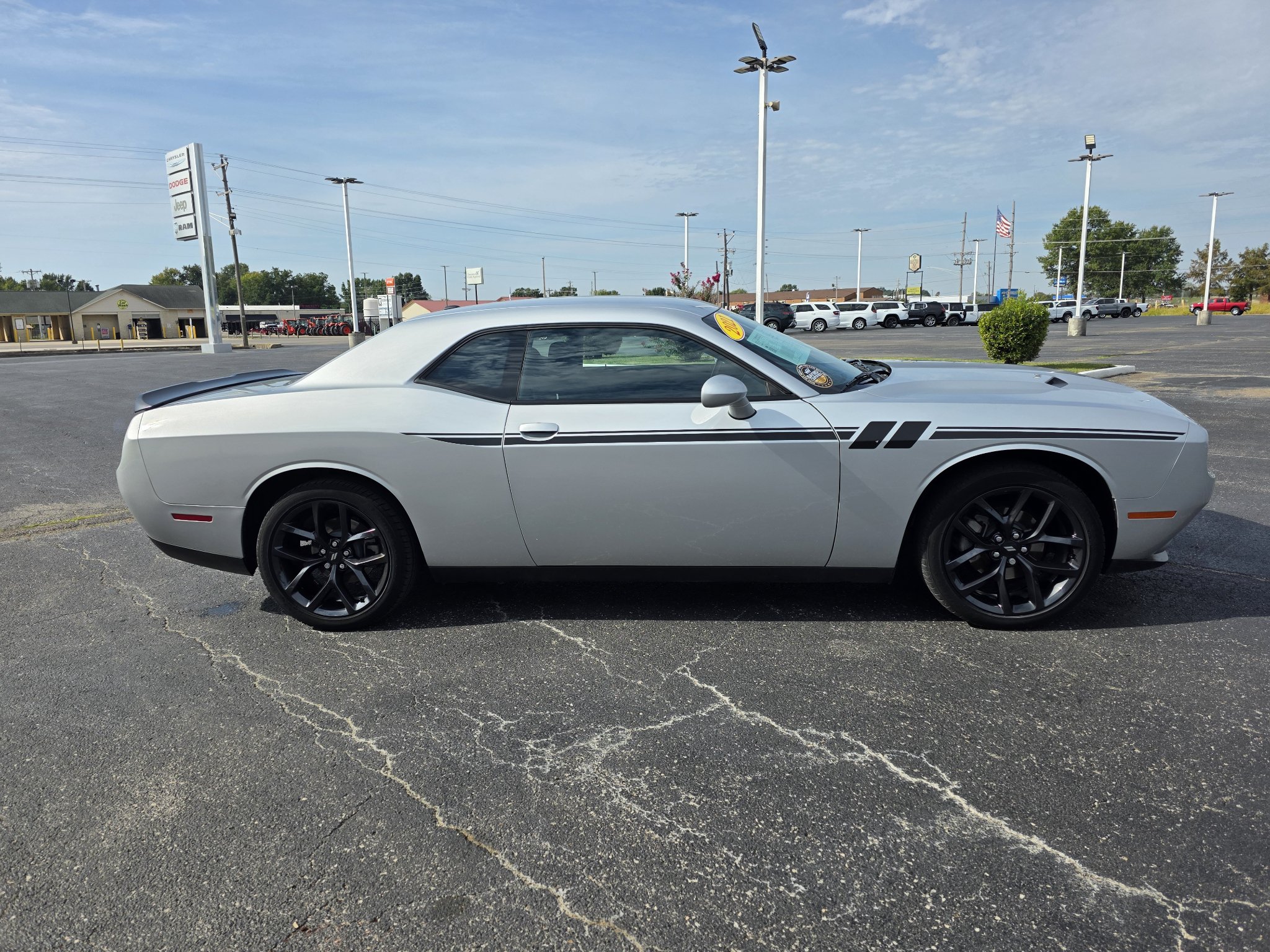 Used 2021 Dodge Challenger SXT w/ Blacktop Package RWD image 5