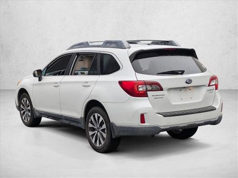 Used 2015 Subaru Outback 2.5i Limited image 7