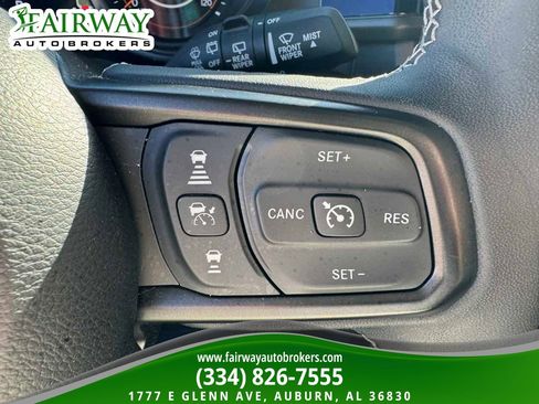 Used 2025 Jeep Wrangler Willys image 20