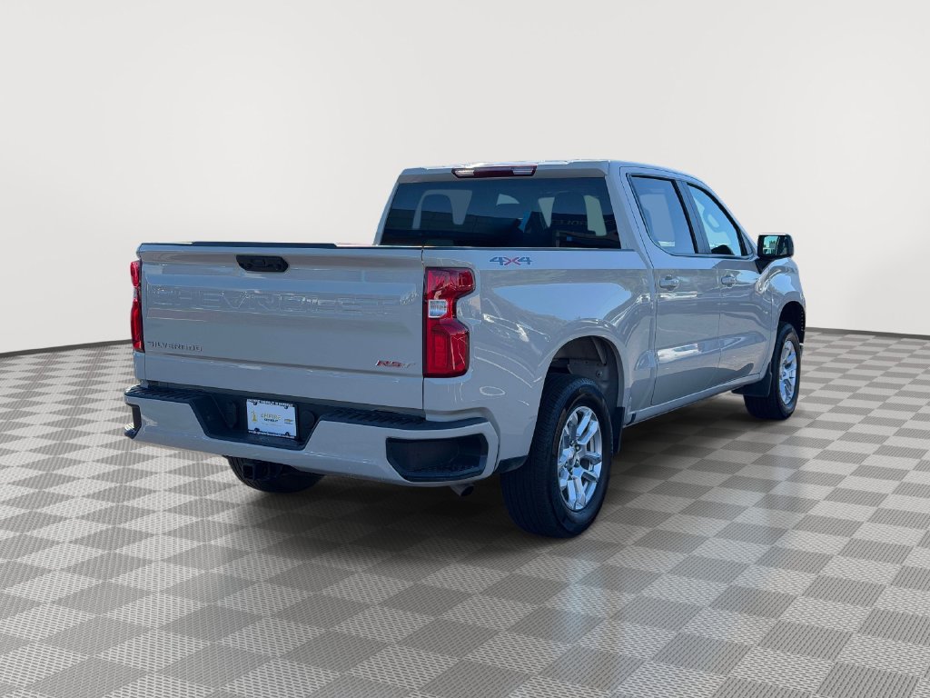 Used 2026 Chevrolet Silverado 1500 RST AWD/4WD image 3
