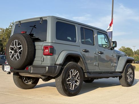 Used 2024 Jeep Wrangler Sahara w/ Dual Top Group image 6