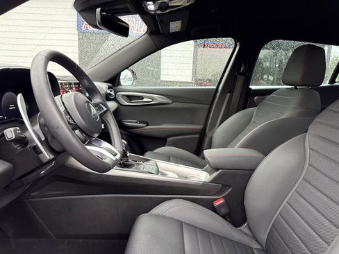 Used 2024 Dodge Hornet R/T image 16