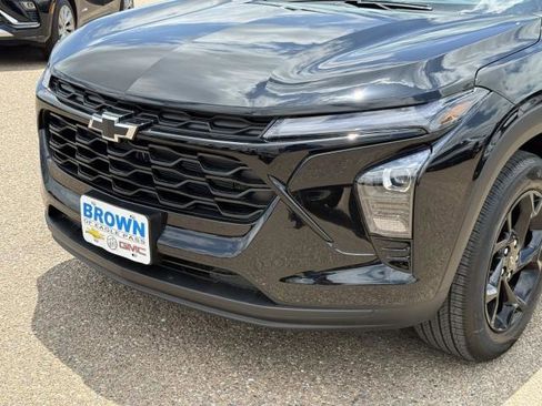 New 2026 Chevrolet Trax LT w/ Driver Confidence Package FWD image 13