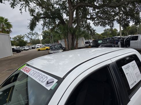 Used 2018 Toyota Tacoma TRD Off-Road image 12