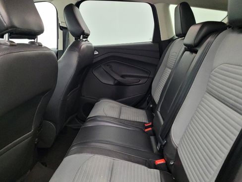 Used 2018 Ford Escape SE w/ SE Sport Appearance Package image 18