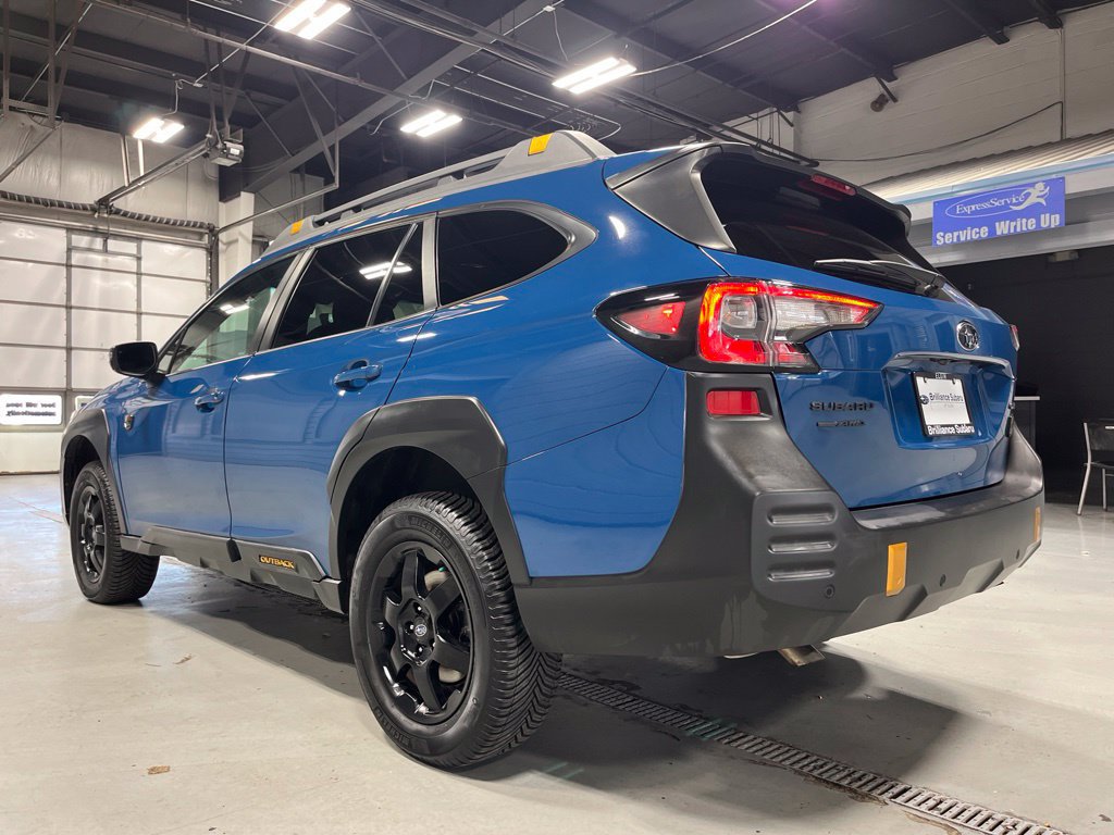 Certified 2022 Subaru Outback Wilderness AWD/4WD image 7