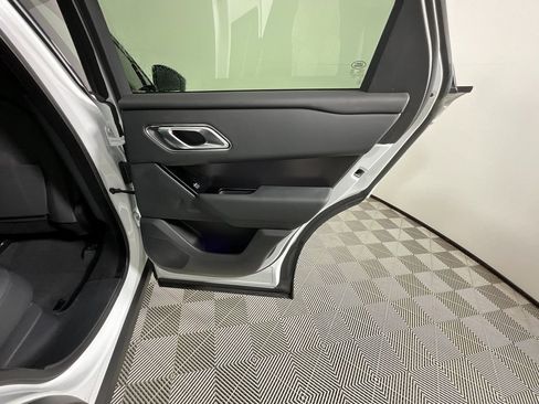 Used 2026 Land Rover Range Rover Velar Dynamic SE image 25