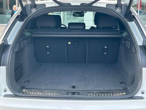 Used 2025 Land Rover Range Rover Velar S image 14