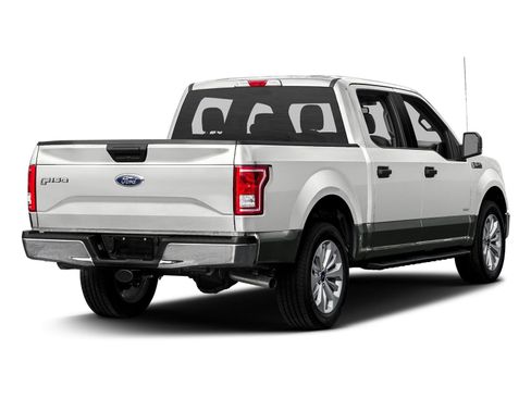 Used 2017 Ford F150 XLT w/ Equipment Group 302A Luxury AWD/4WD image 11