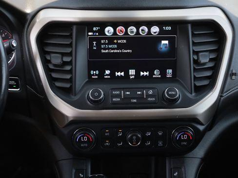 Used 2019 GMC Acadia Denali w/ Technology Package AWD/4WD image 12