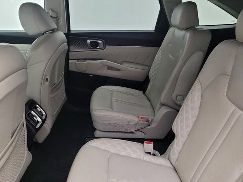 Used 2022 Kia Sorento SX FWD image 18