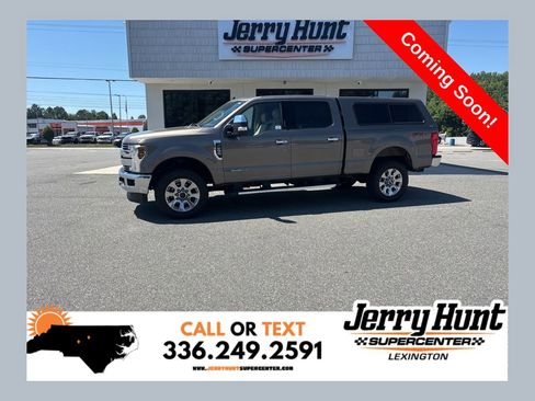 Used 2019 Ford F250 Lariat w/ Lariat Ultimate Package AWD/4WD image 1