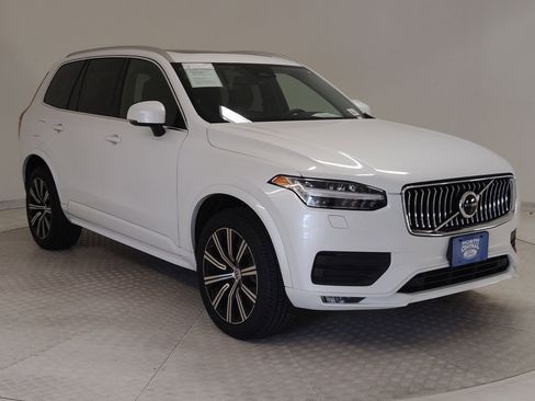 Used 2023 Volvo XC90 B6 Core w/ Protection Package Premier image 20