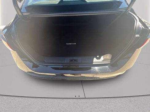 Used 2025 Nissan Sentra SV FWD image 20