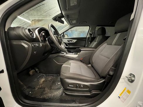 Certified 2023 Chevrolet Blazer LT w/ Midnight/Sport Edition image 11