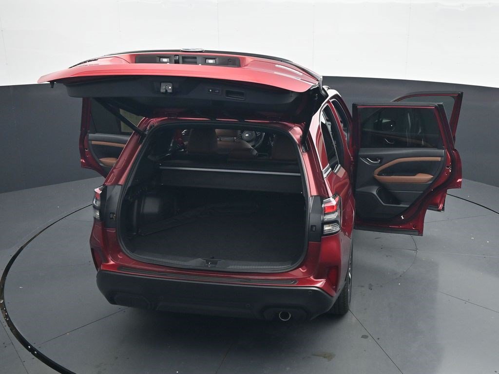 Used 2026 Subaru Forester Touring AWD/4WD image 42