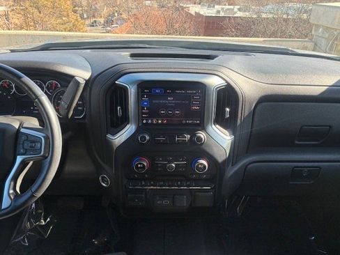 Used 2020 Chevrolet Silverado 1500 LT w/ All-Star Edition image 15