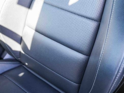 Used 2022 Mercedes-Benz GLE 350 4MATIC image 22