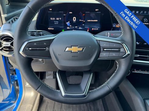 New 2026 Chevrolet Equinox EV LT w/ Comfort Package AWD/4WD image 10