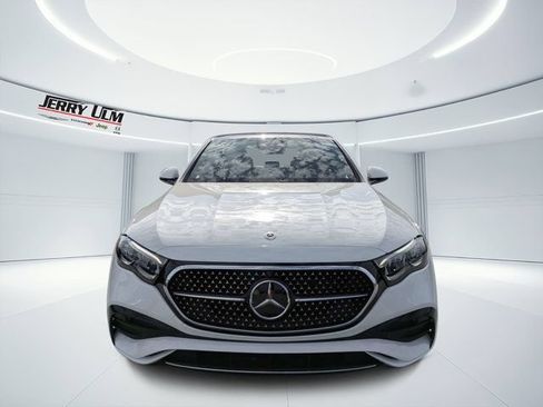 Used 2025 Mercedes-Benz E 350 Sedan image 8
