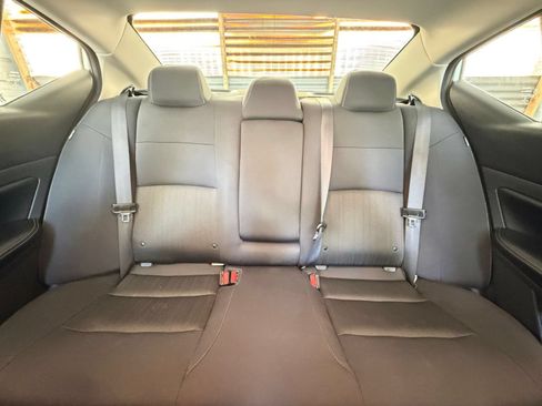 Used 2025 Nissan Altima 2.5 SV FWD image 38