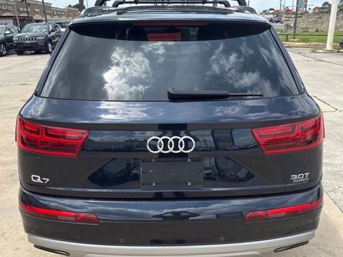 Used 2017 Audi Q7 3.0T Premium Plus w/ Premium Plus Package image 11