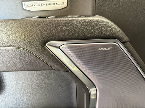 Used 2023 GMC Sierra 1500 Denali w/ Denali Reserve Package image 11