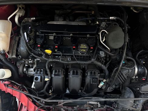 Used 2013 Ford Focus SE FWD image 10
