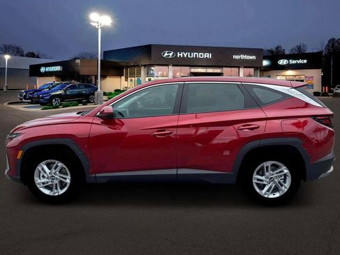 New 2026 Hyundai Tucson SE AWD/4WD image 3