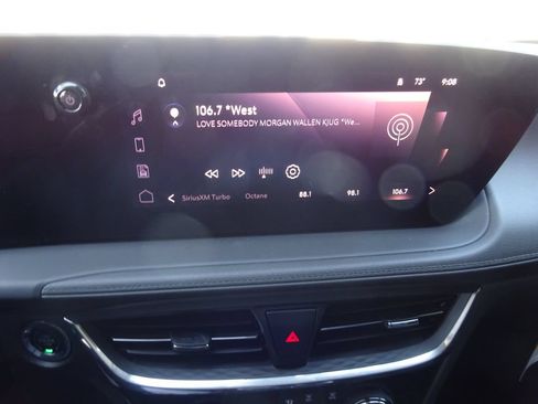 Used 2026 Buick Encore GX Sport Touring w/ Comfort Package FWD image 25